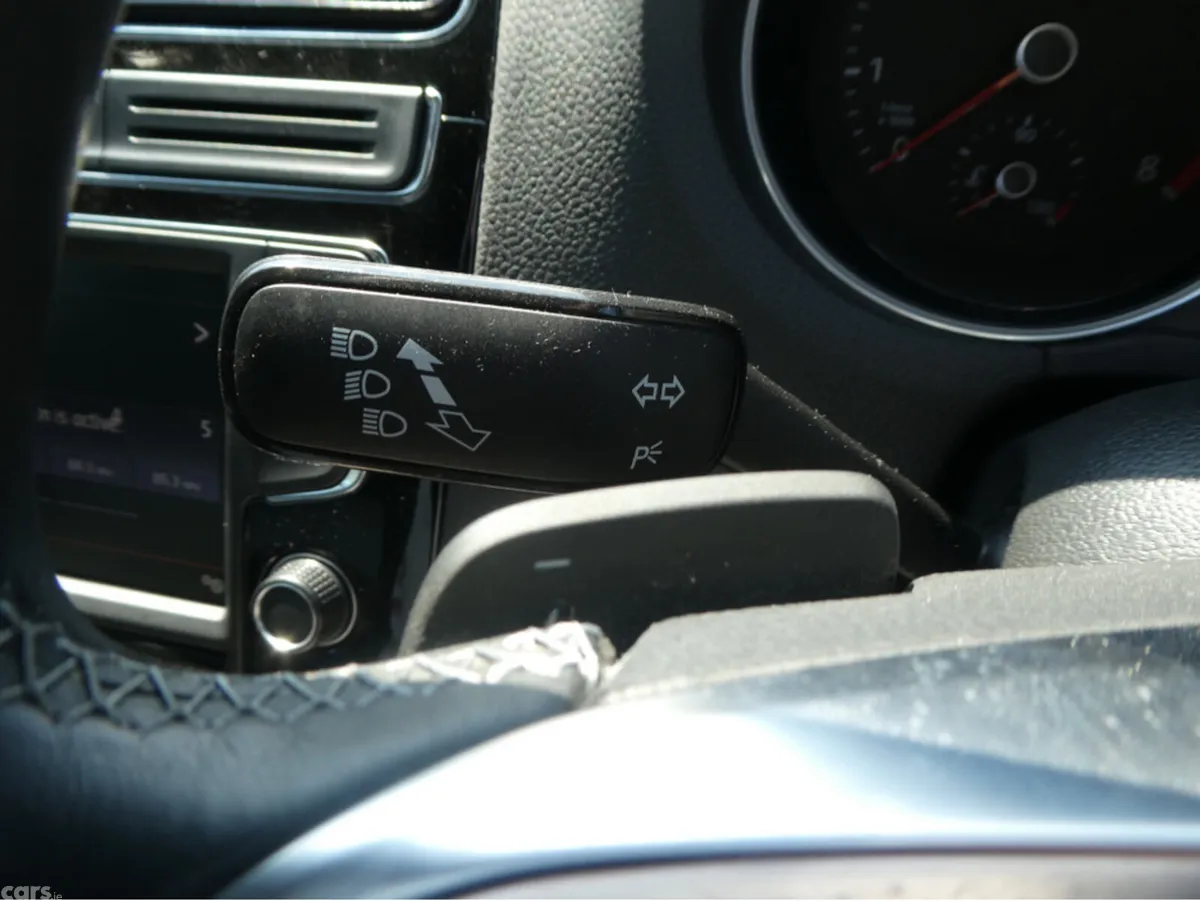 Volkswagen Polo Hatchback, Petrol, 2015, Silver