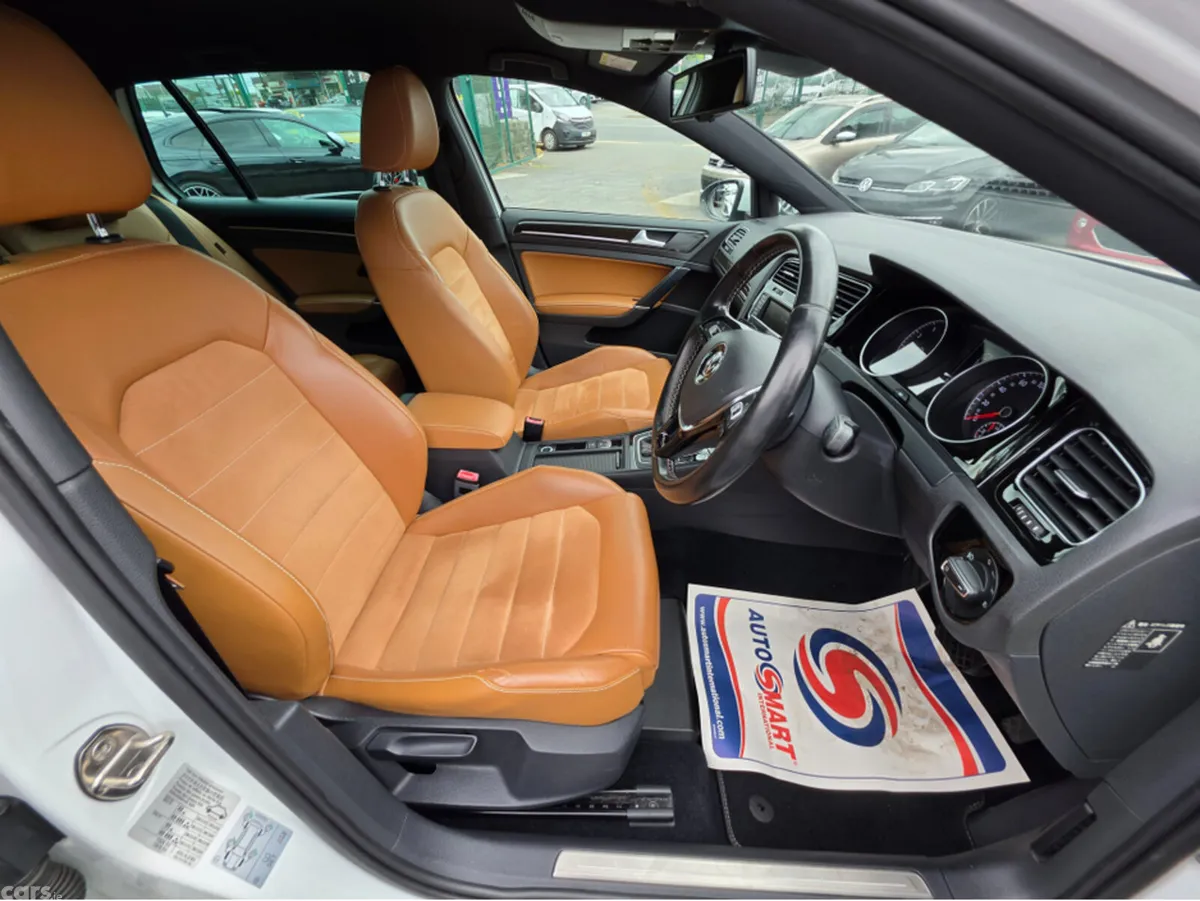 Volkswagen Golf Hatchback, Petrol, 2015, White