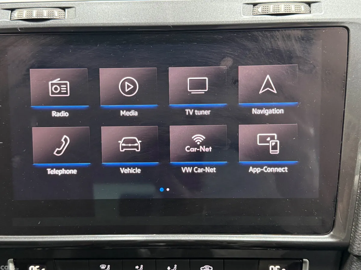 Volkswagen Golf Hatchback, Petrol, 2019, Red
