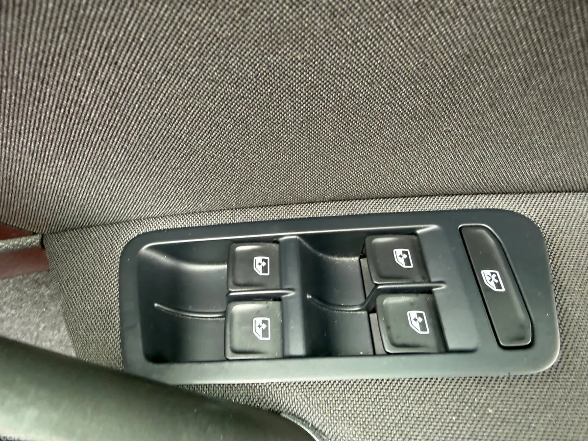 Volkswagen Golf Hatchback, Petrol, 2019, Red