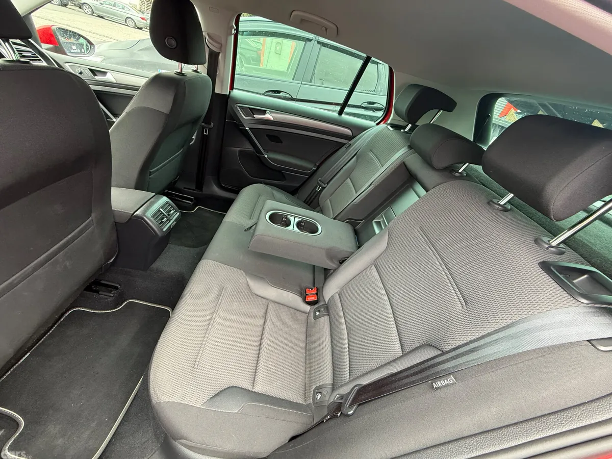 Volkswagen Golf Hatchback, Petrol, 2019, Red