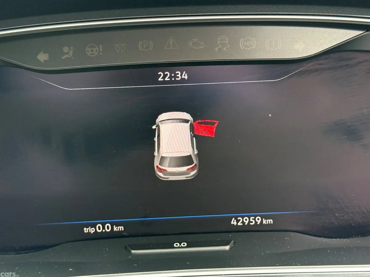 Volkswagen Golf Hatchback, Petrol, 2019, Red