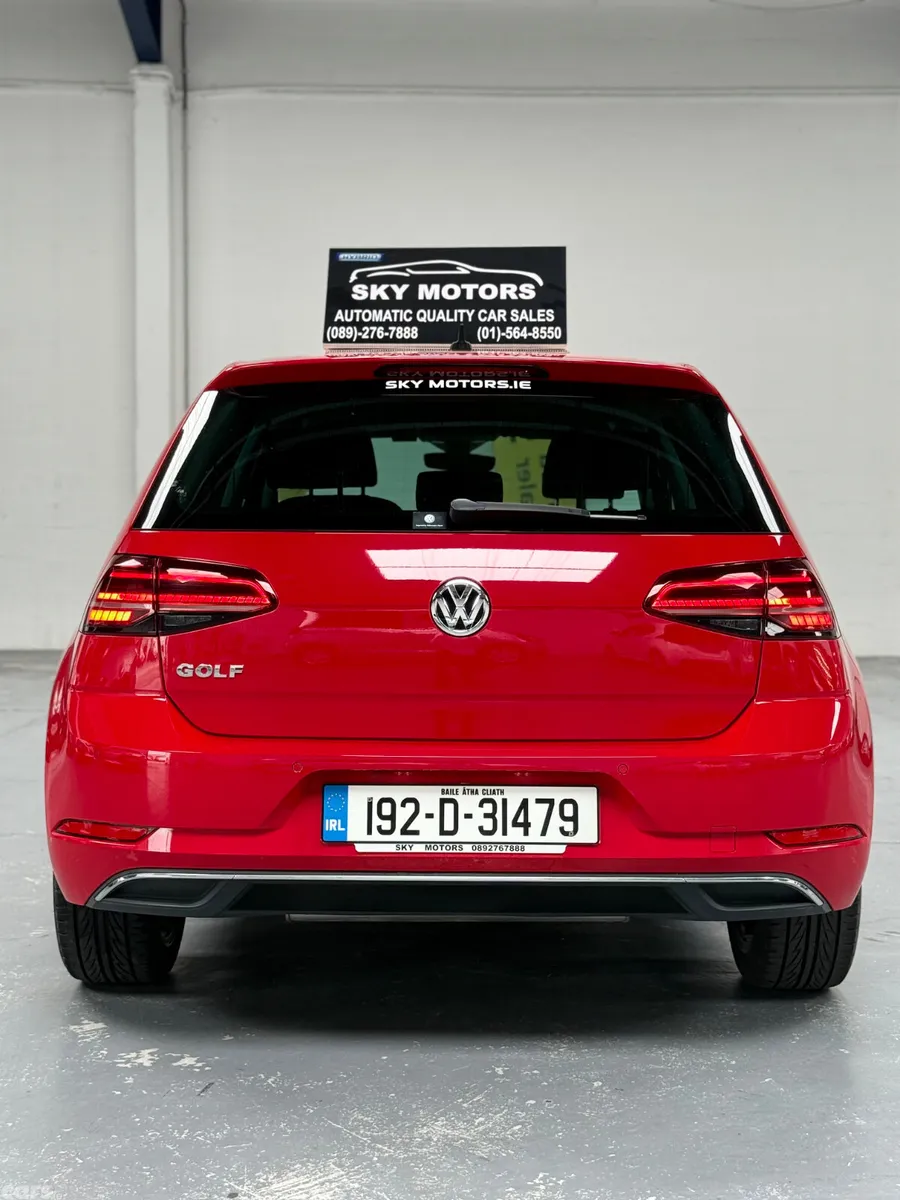 Volkswagen Golf Hatchback, Petrol, 2019, Red