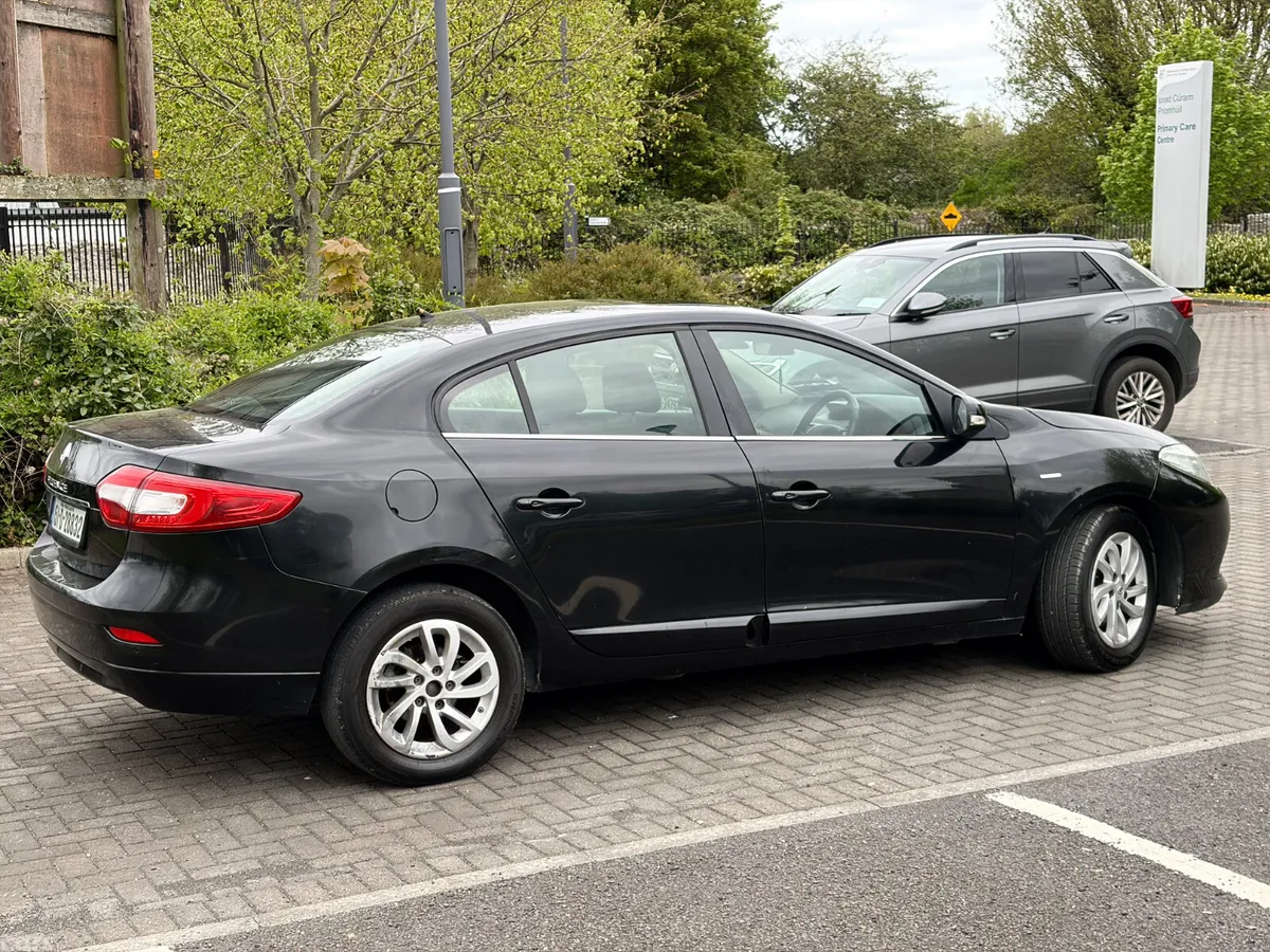 Renault Fluence Saloon, Diesel, 2015, Black