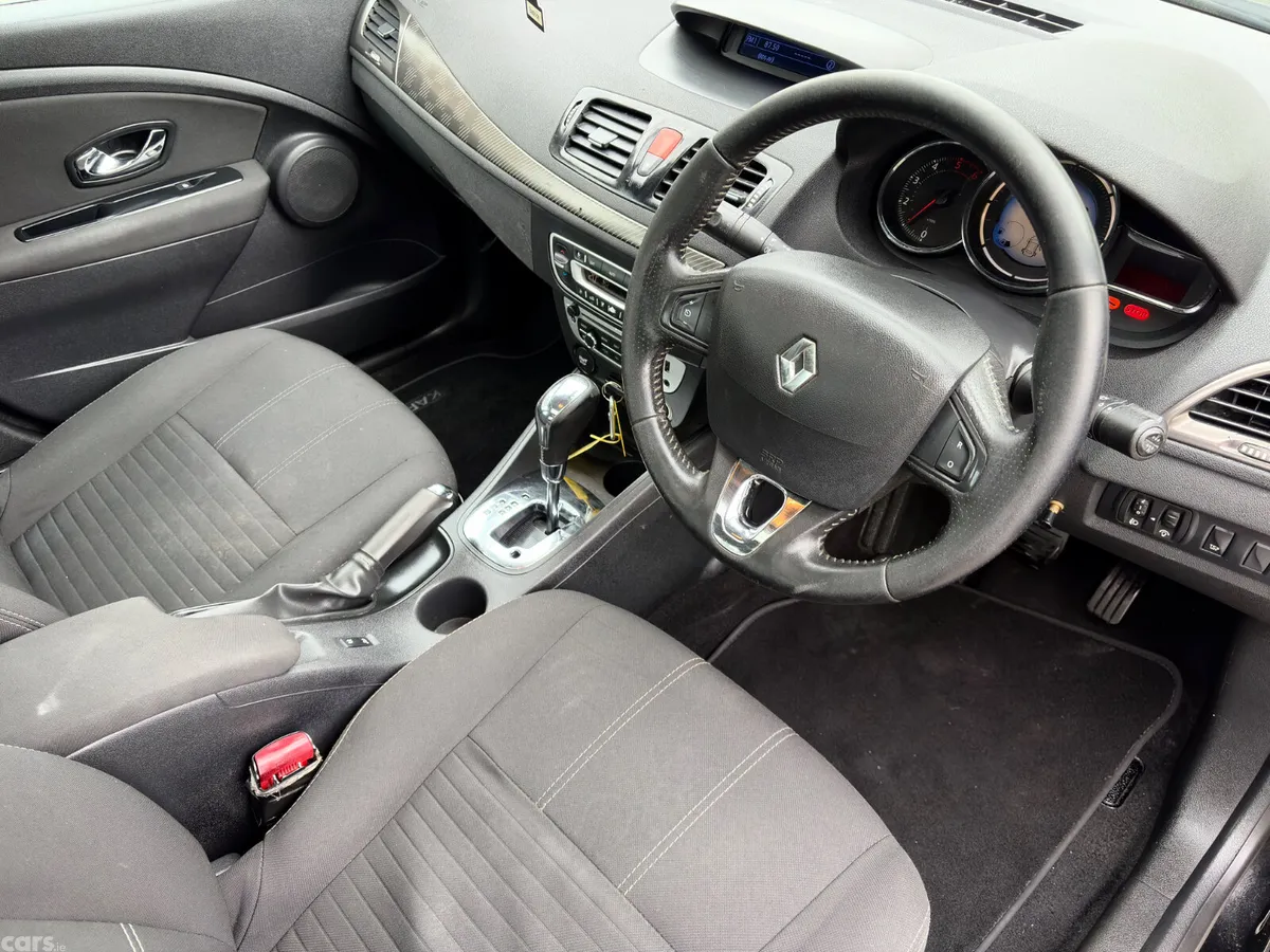 Renault Fluence Saloon, Diesel, 2015, Black