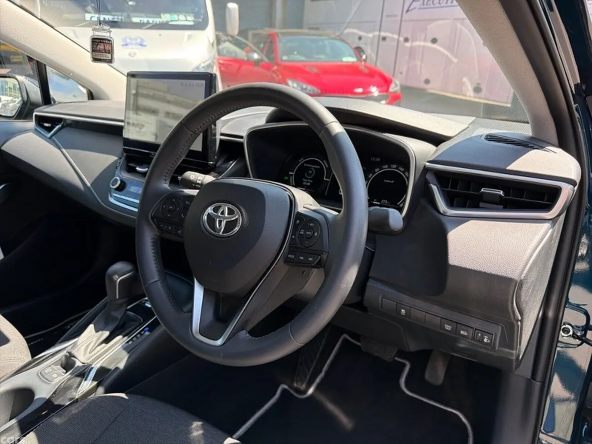Toyota Corolla Saloon, Petrol Hybrid, 2026, Blue