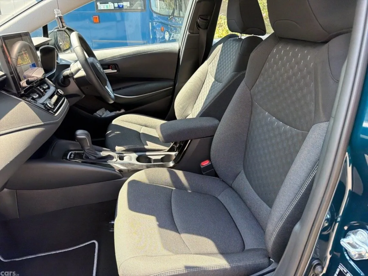 Toyota Corolla Saloon, Petrol Hybrid, 2026, Blue