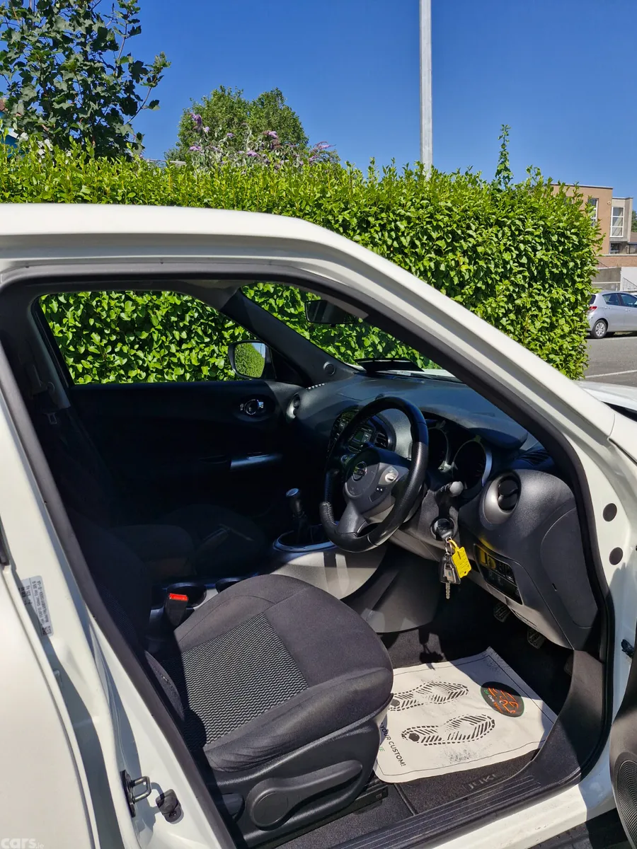 Nissan Juke SUV, Petrol, 2016, White