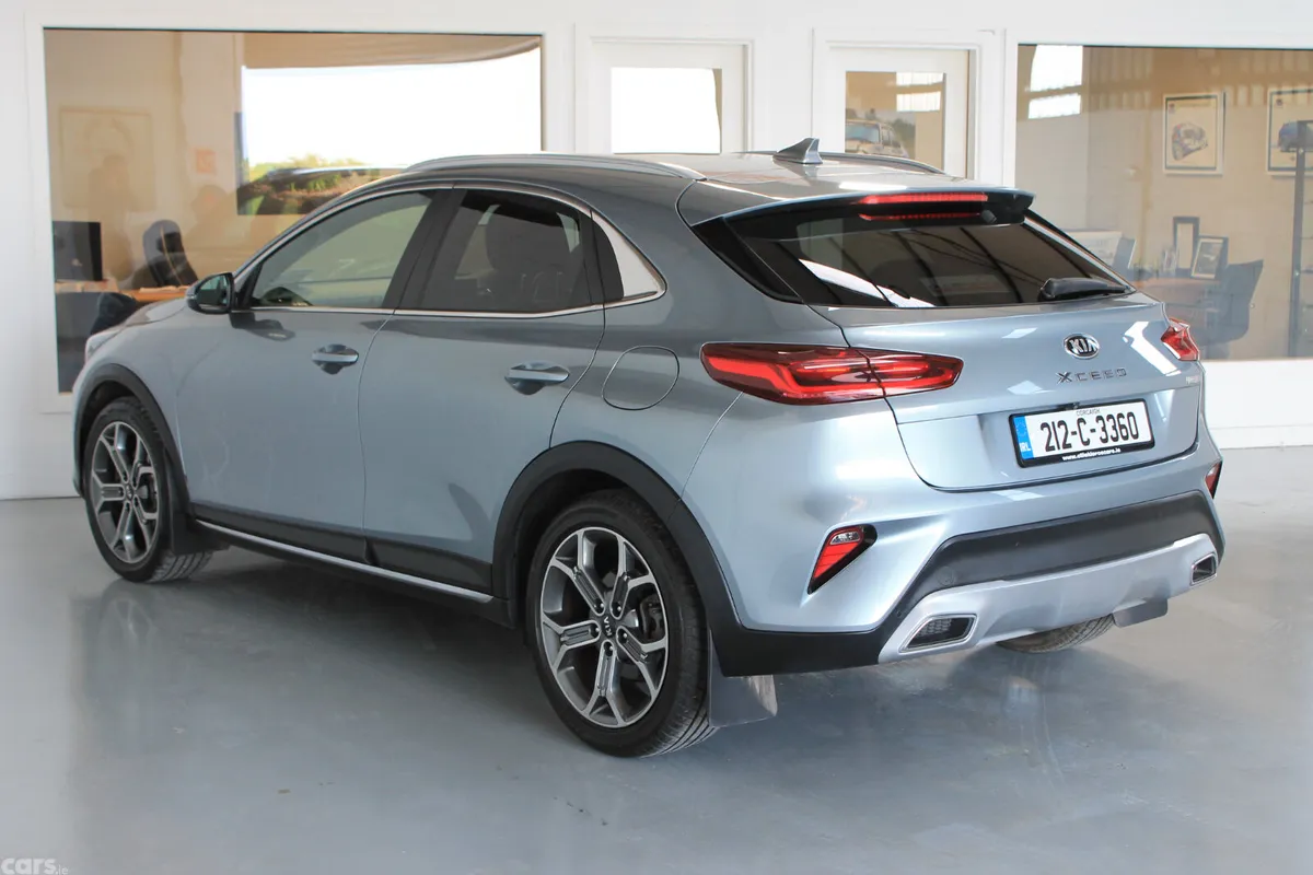Kia XCeed Hatchback, Diesel, 2021, Grey