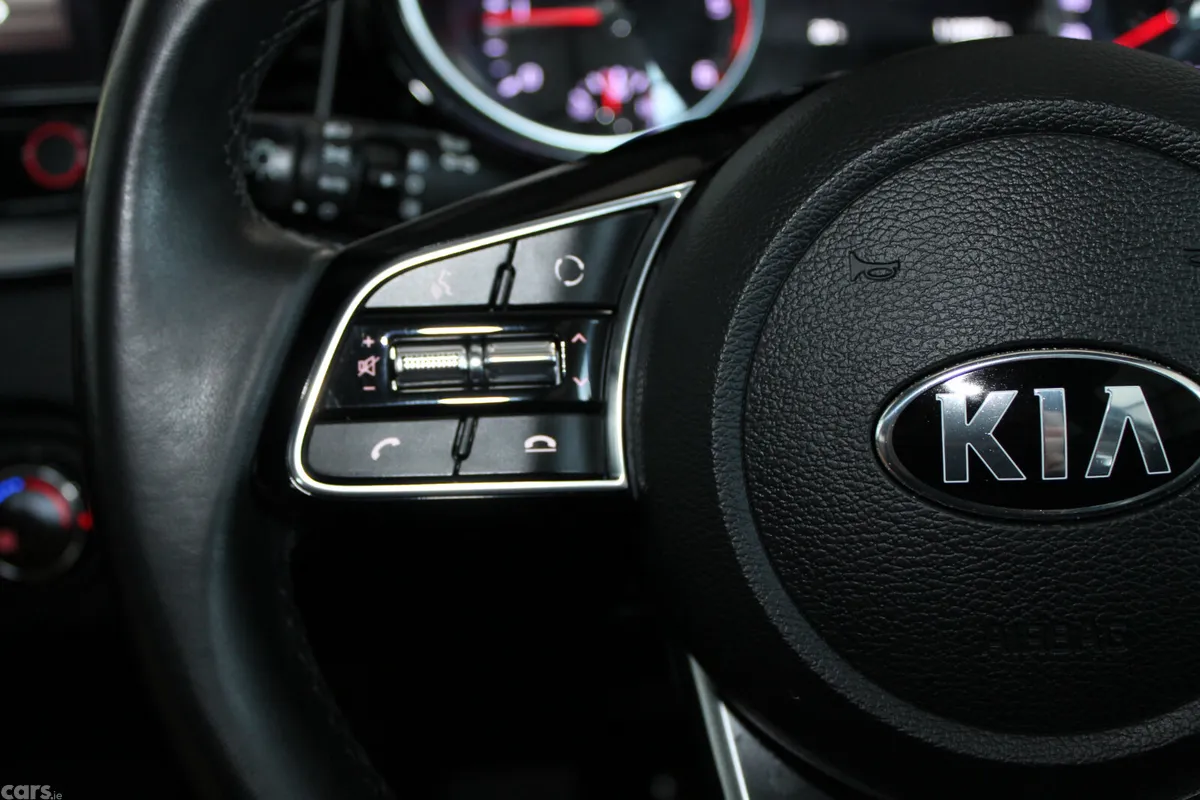 Kia XCeed Hatchback, Diesel, 2021, Grey