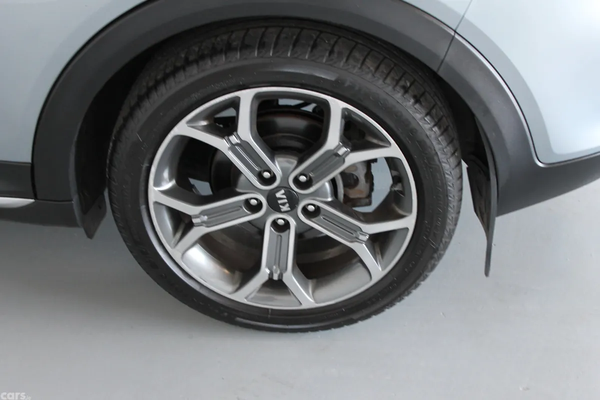 Kia XCeed Hatchback, Diesel, 2021, Grey