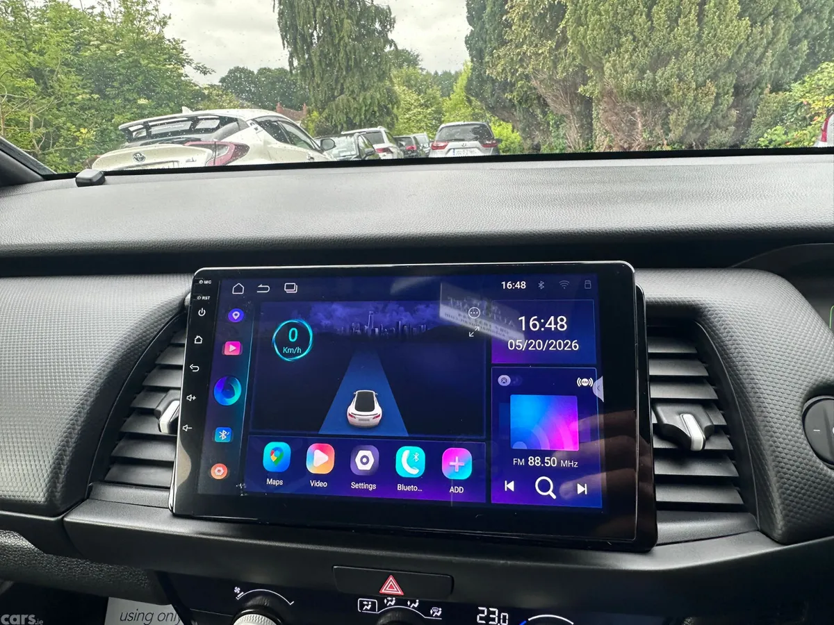 Honda Fit Hatchback, Petrol Hybrid, 2020, Silver