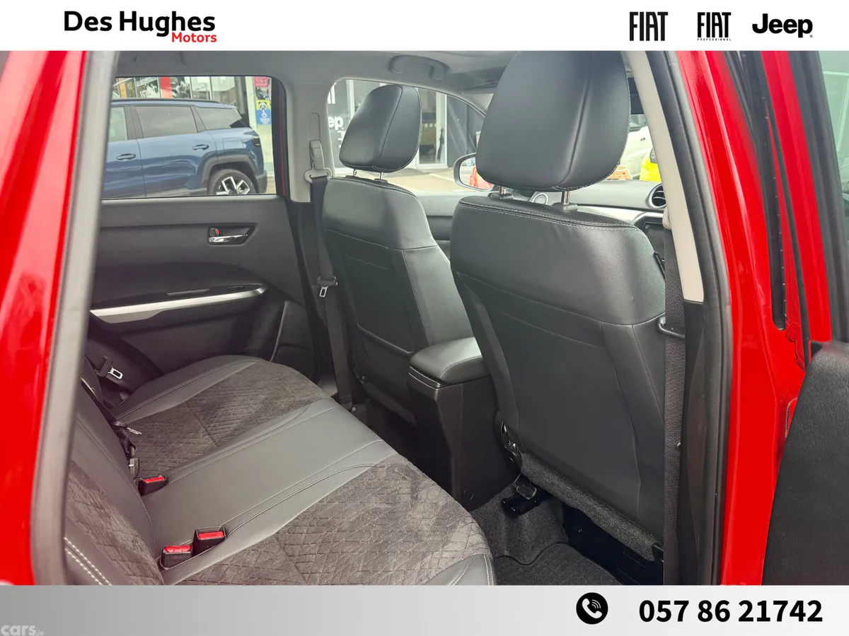 Suzuki Vitara SUV, Petrol, 2023, Red