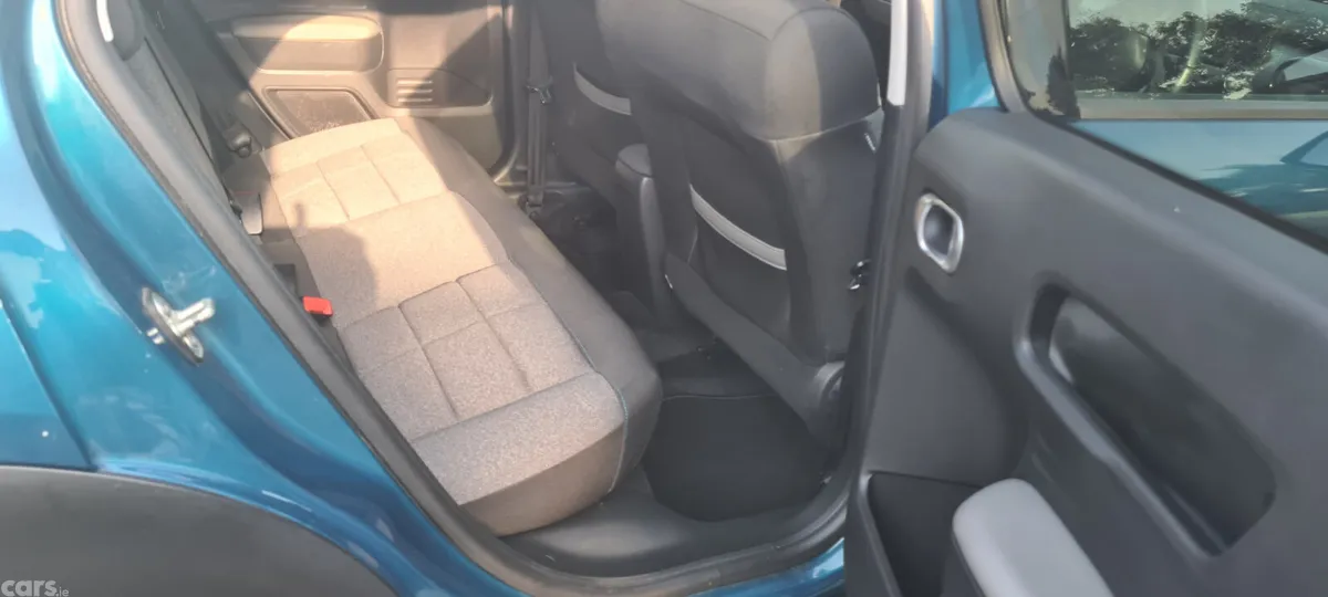 Citroen C4 Cactus Hatchback, Diesel, 2019, Blue