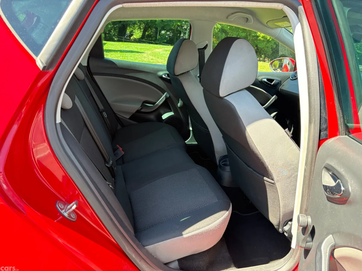 SEAT Ibiza MPV, Petrol, 2016, Red