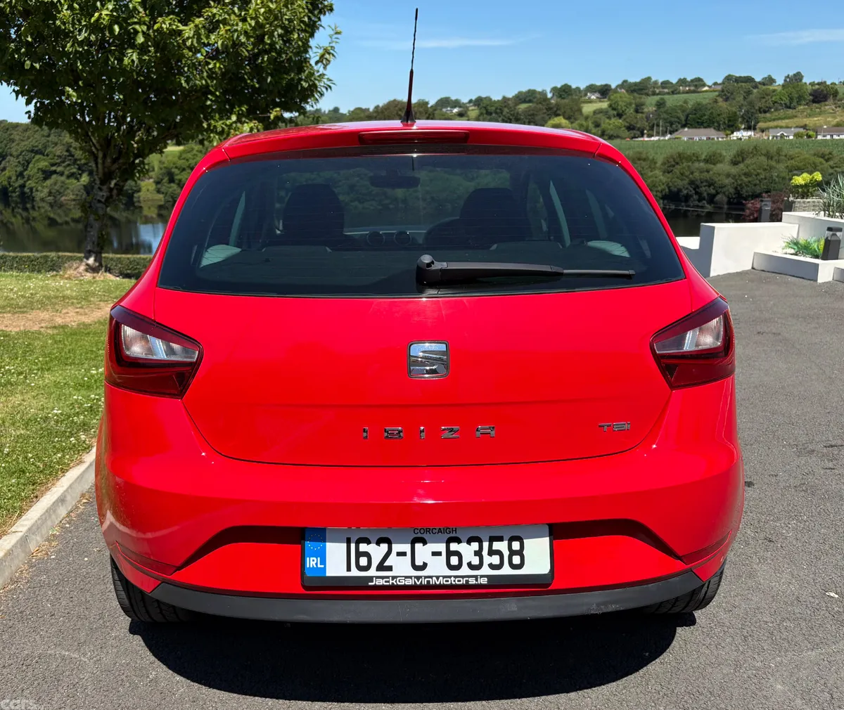 SEAT Ibiza MPV, Petrol, 2016, Red