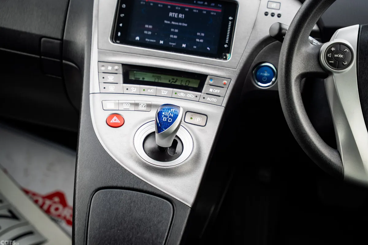 Toyota Prius Hatchback, Petrol Hybrid, 2015, Silver