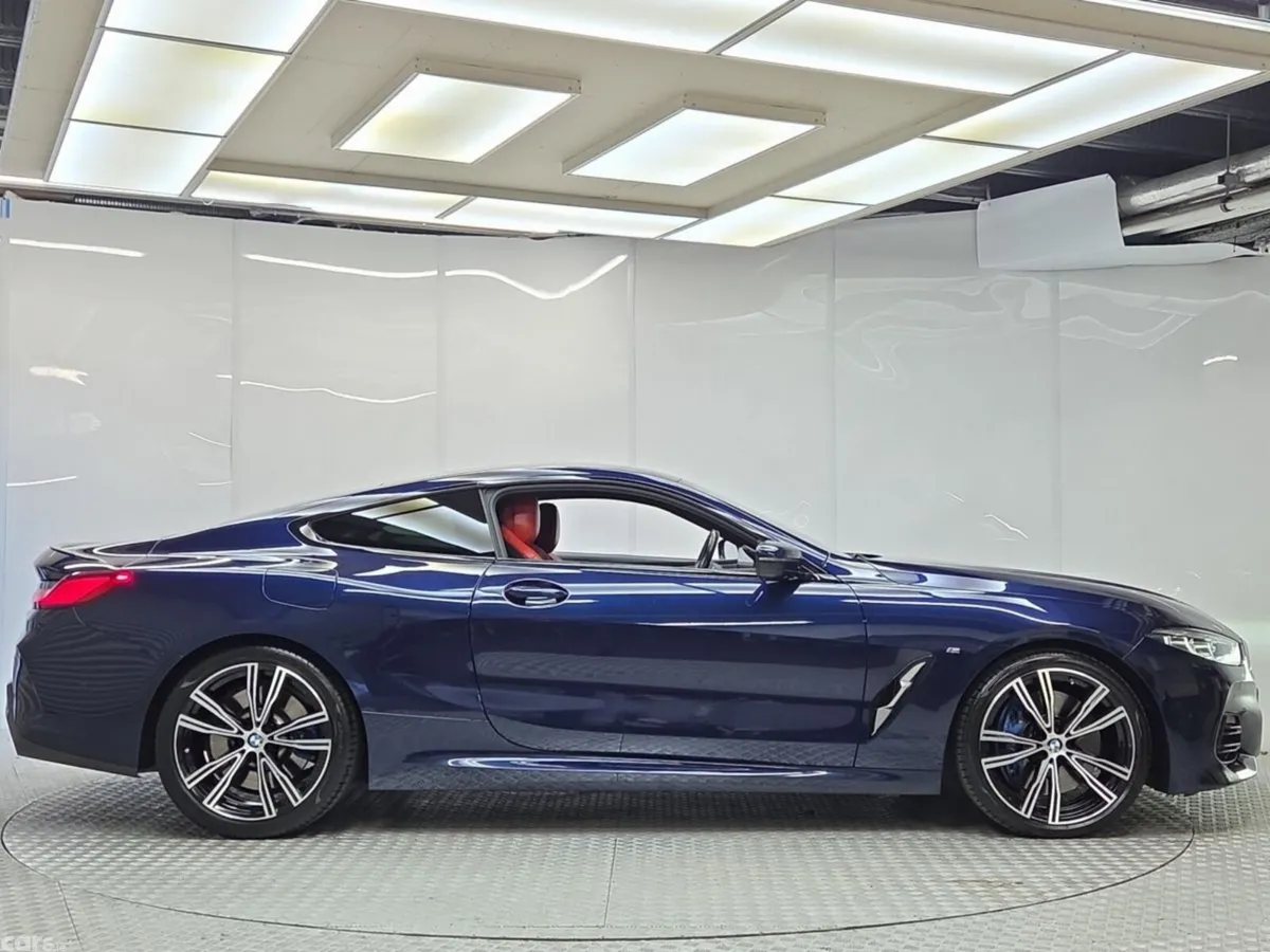 BMW 8-Series Coupe, Petrol, 2022, Blue