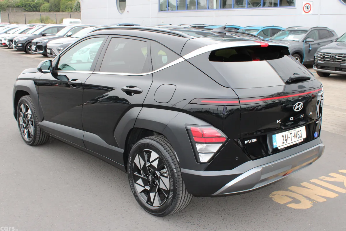 Hyundai KONA MPV, Petrol Hybrid, 2024, Black
