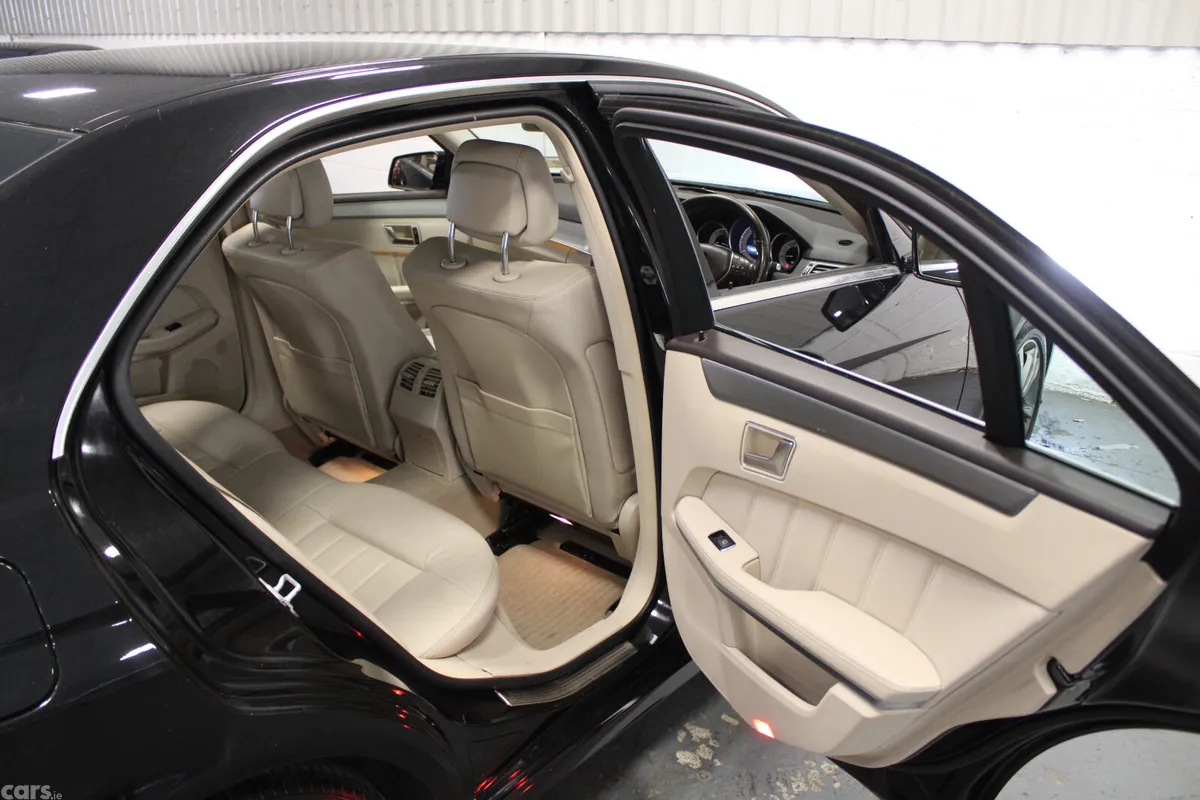Mercedes-Benz E-Class Saloon, Diesel, 2015, Black