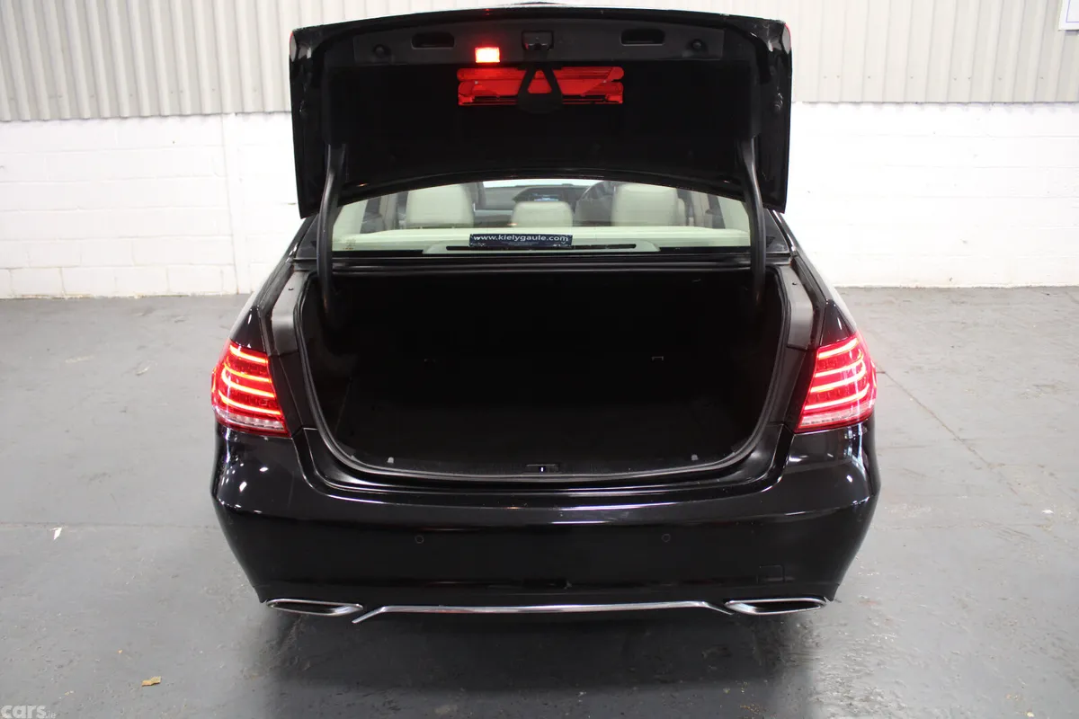 Mercedes-Benz E-Class Saloon, Diesel, 2015, Black