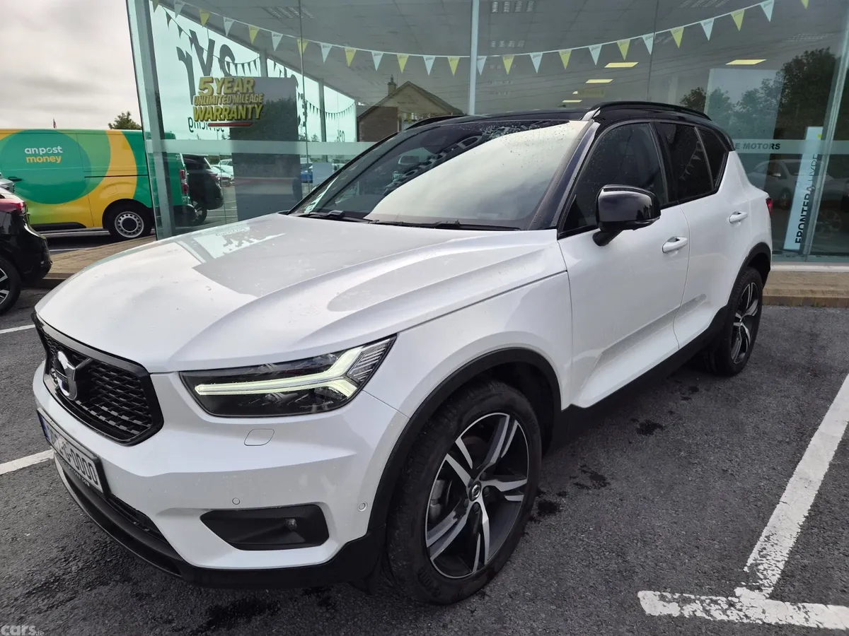 Volvo XC40 SUV, Petrol Hybrid, 2020, White