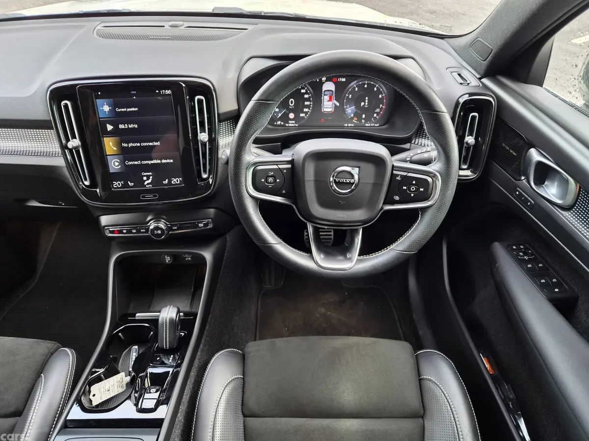 Volvo XC40 SUV, Petrol Hybrid, 2020, White