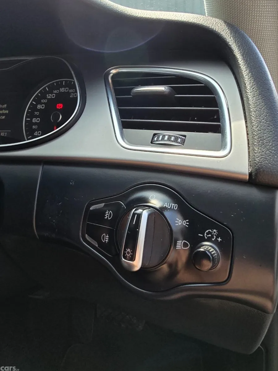 Audi A4 Saloon, Diesel, 2015, Black