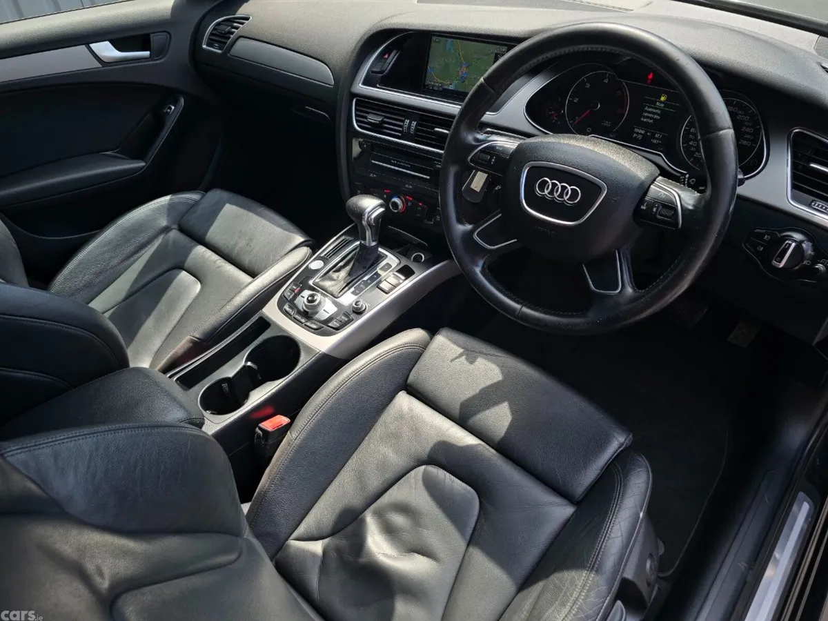 Audi A4 Saloon, Diesel, 2015, Black