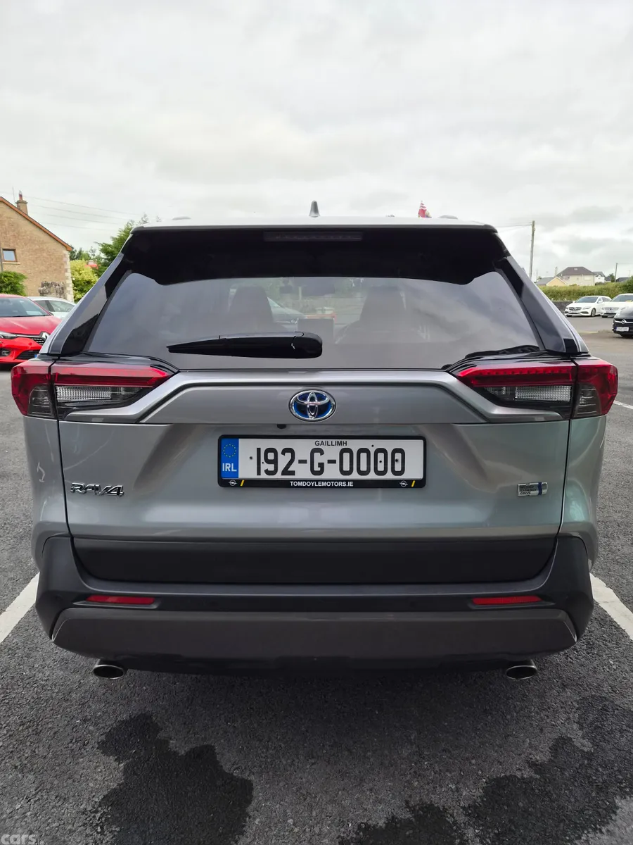 Toyota RAV4 SUV, Petrol Hybrid, 2019, Silver