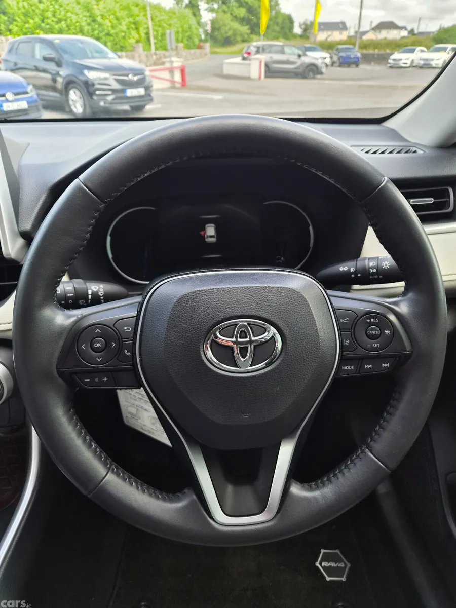 Toyota RAV4 SUV, Petrol Hybrid, 2019, Silver