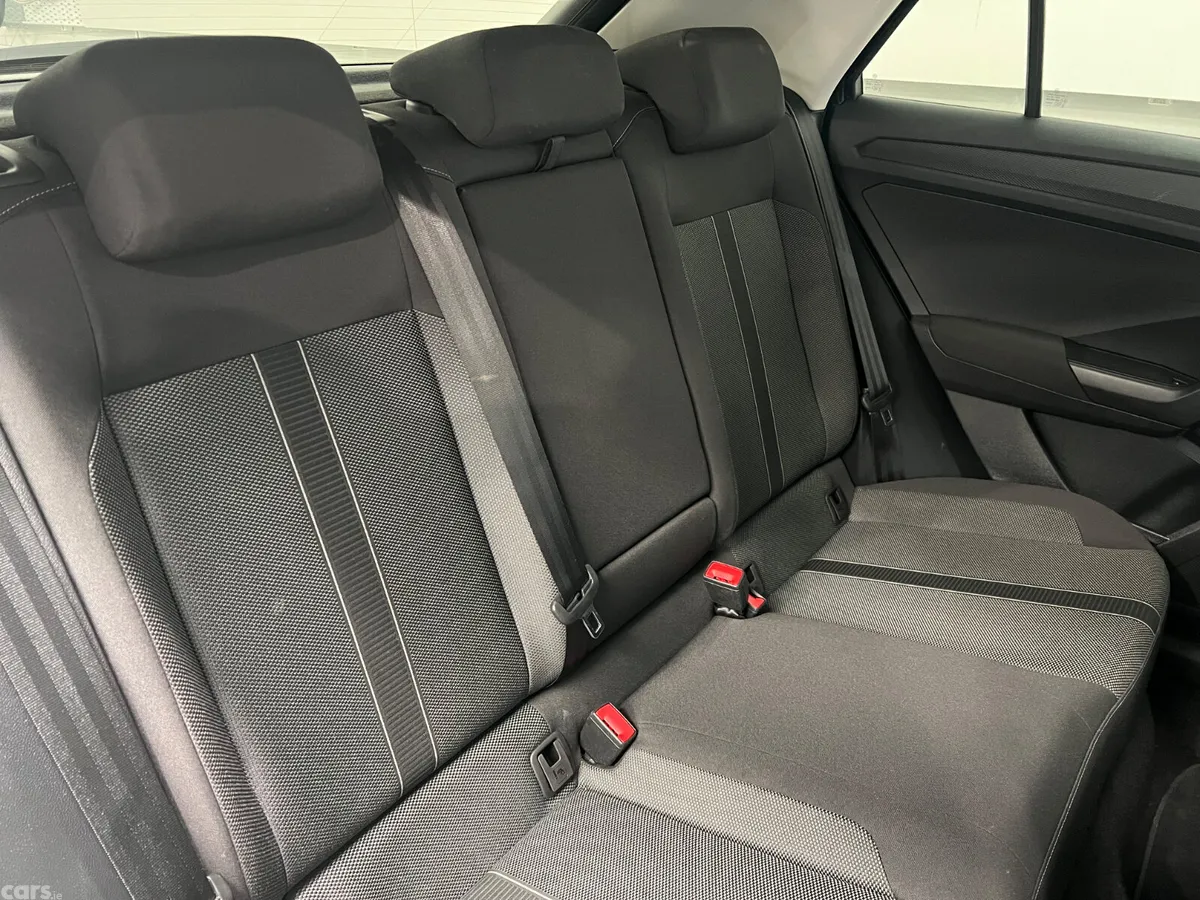 Volkswagen T-Roc SUV, Diesel, 2023, Grey