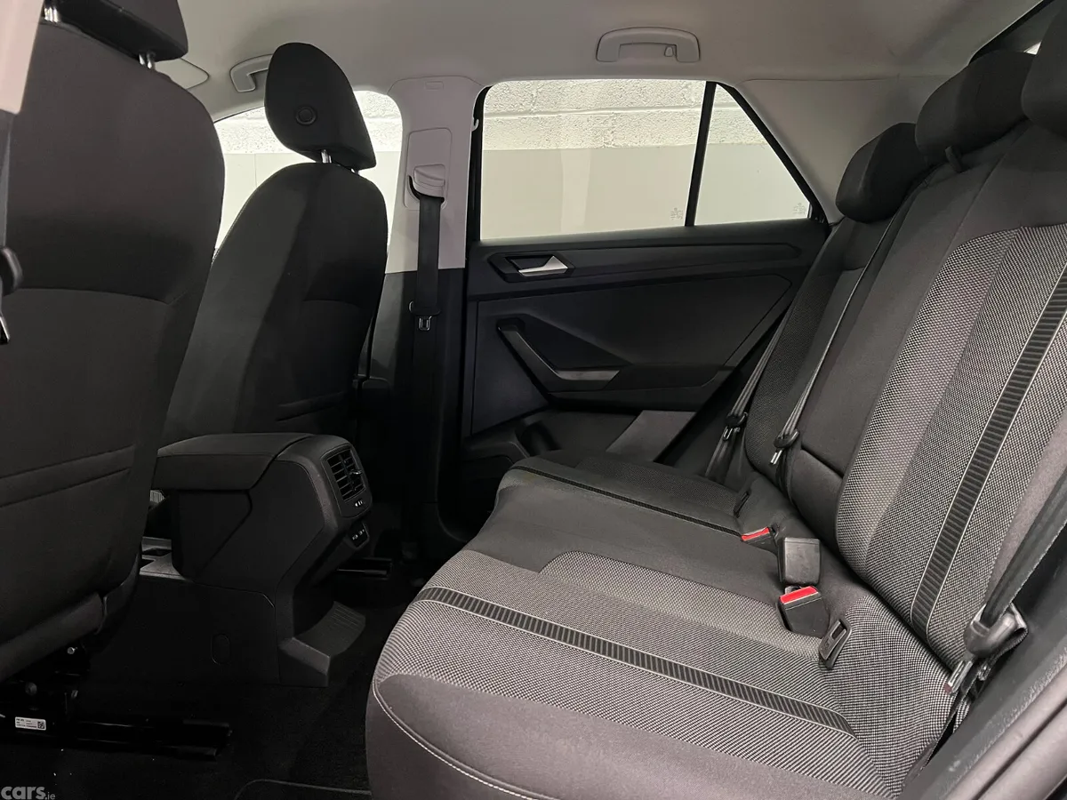 Volkswagen T-Roc SUV, Diesel, 2023, Grey