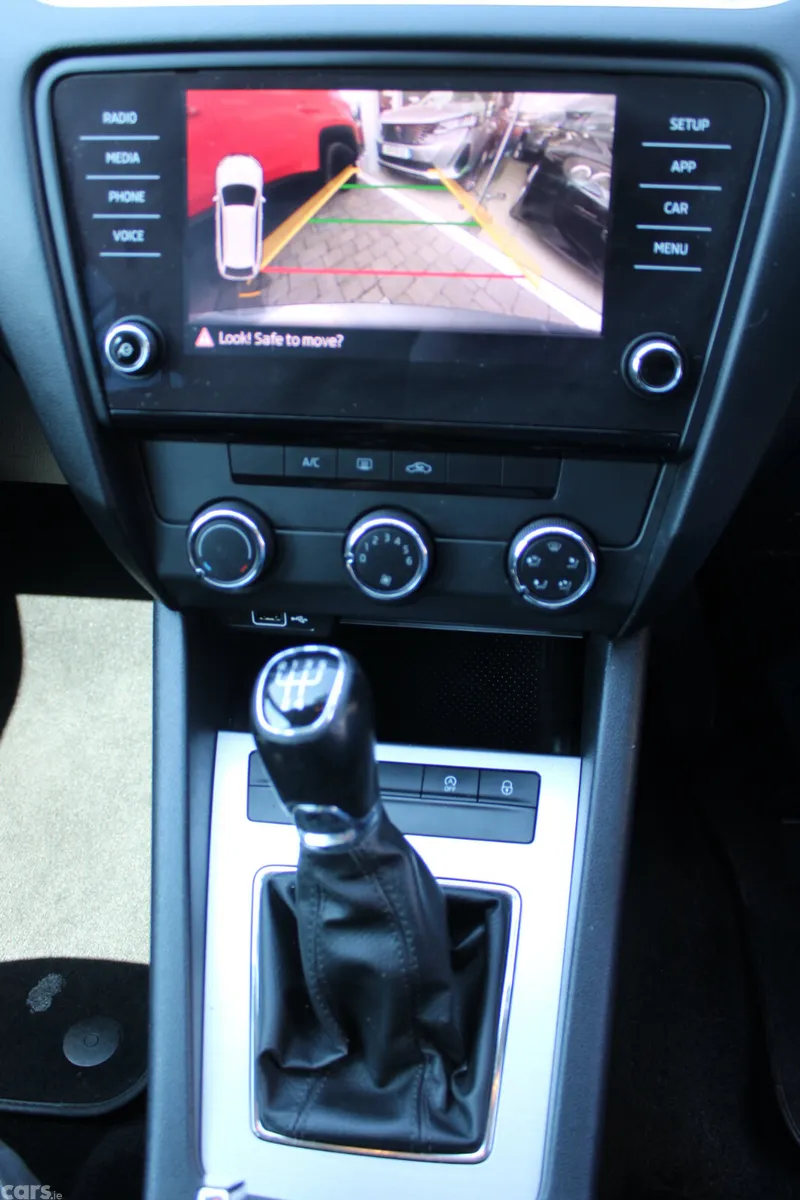 Skoda Octavia Estate, Diesel, 2019, Grey
