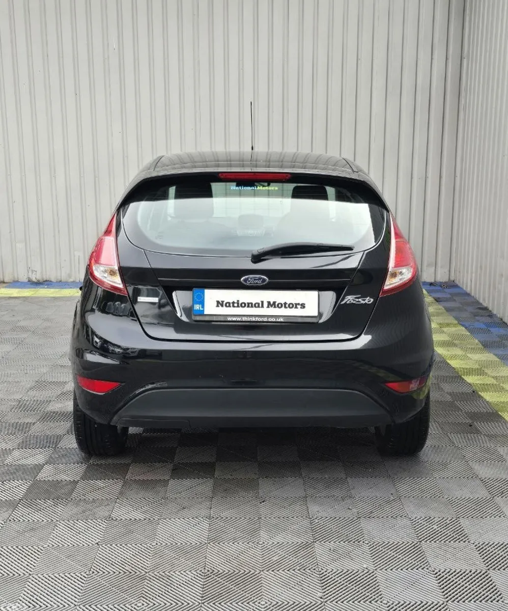 Ford Fiesta Hatchback, Petrol, 2017, Black