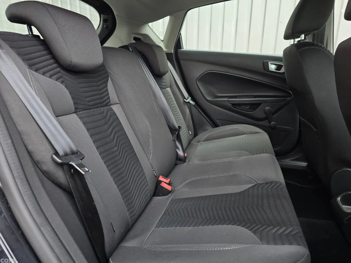 Ford Fiesta Hatchback, Petrol, 2017, Black