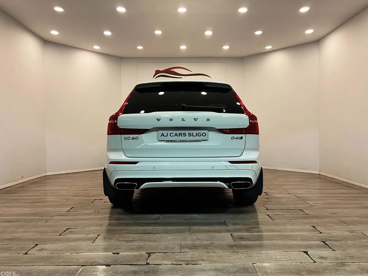 Volvo XC60 SUV, Diesel, 2018, White