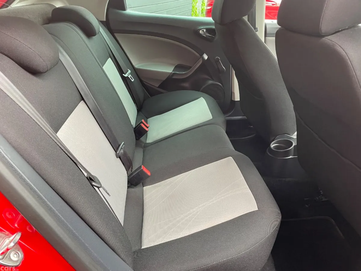 SEAT Ibiza Hatchback, Petrol, 2014, Red