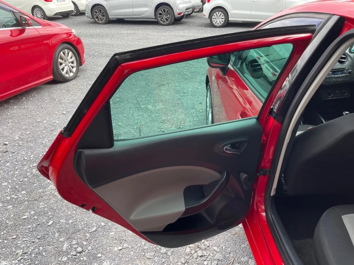 SEAT Ibiza Hatchback, Petrol, 2014, Red