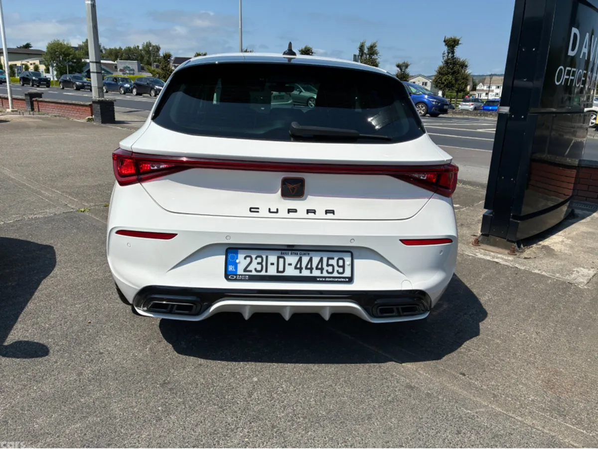 Cupra Leon Estate, Petrol, 2023, White