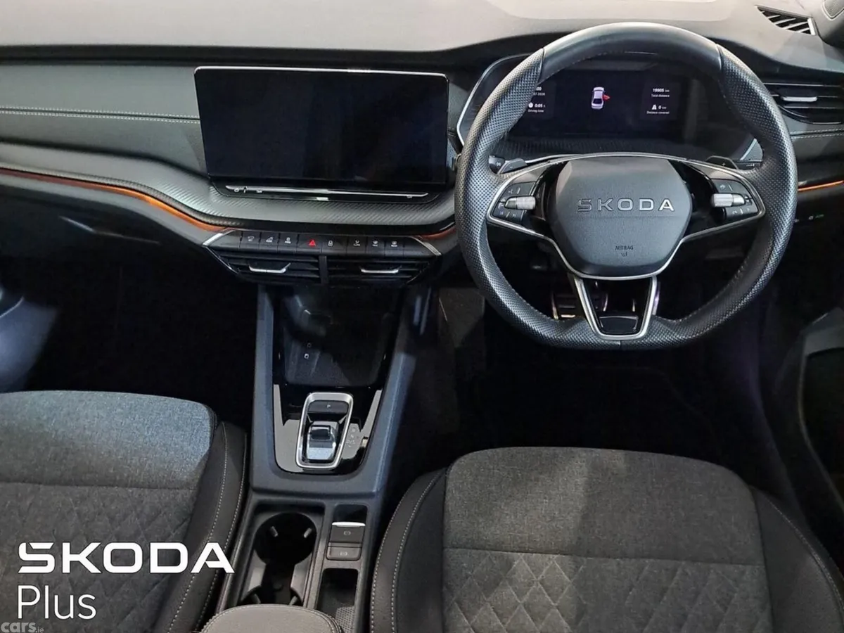 Skoda Octavia Saloon, Petrol, 2025, Blue