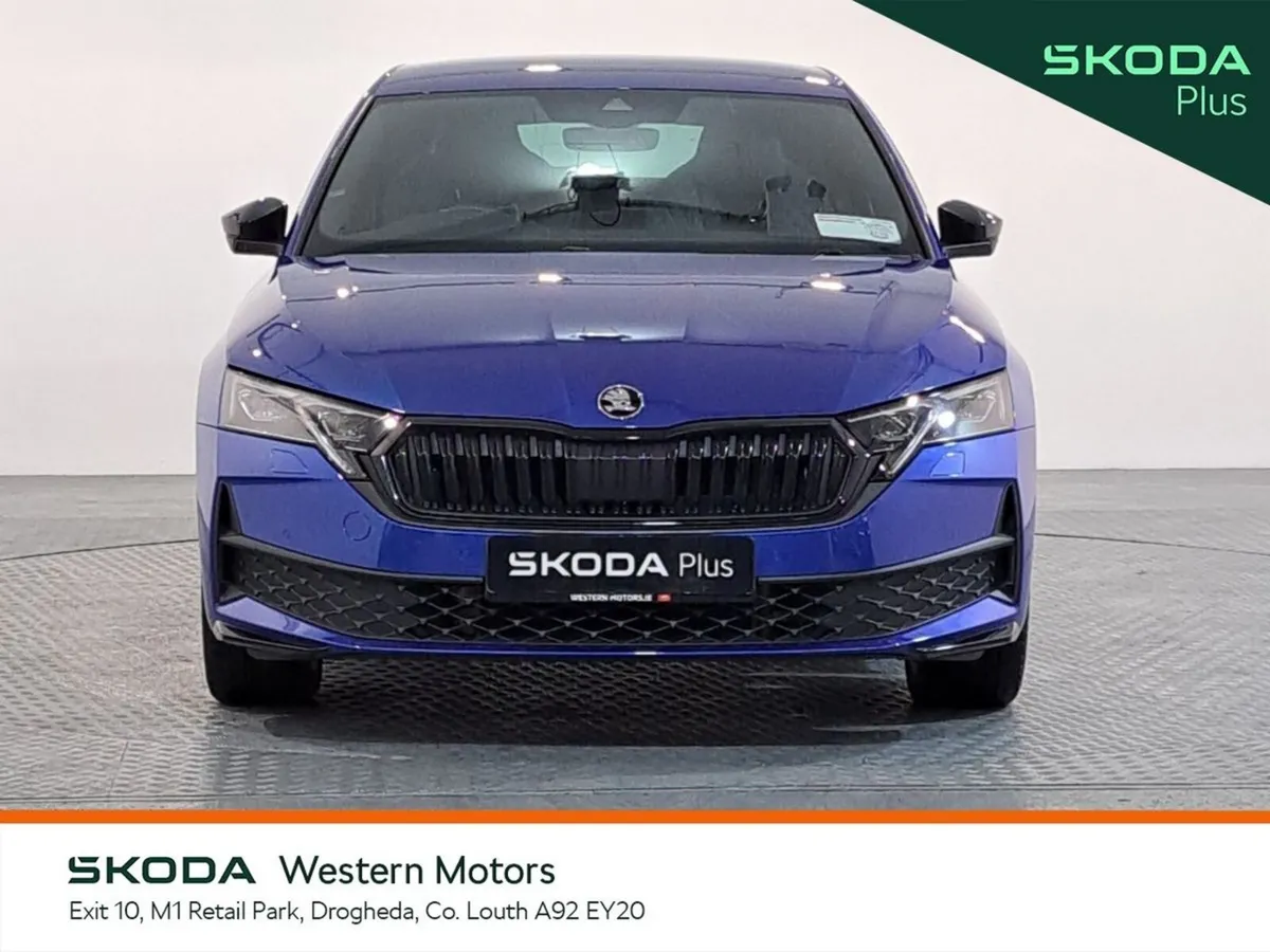 Skoda Octavia Saloon, Petrol, 2025, Blue