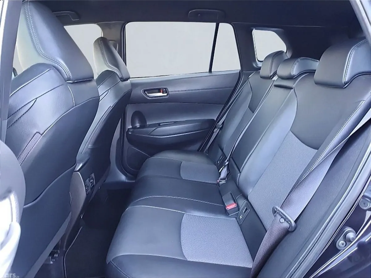 Toyota Corolla Cross SUV, Petrol Hybrid, 2022, Black