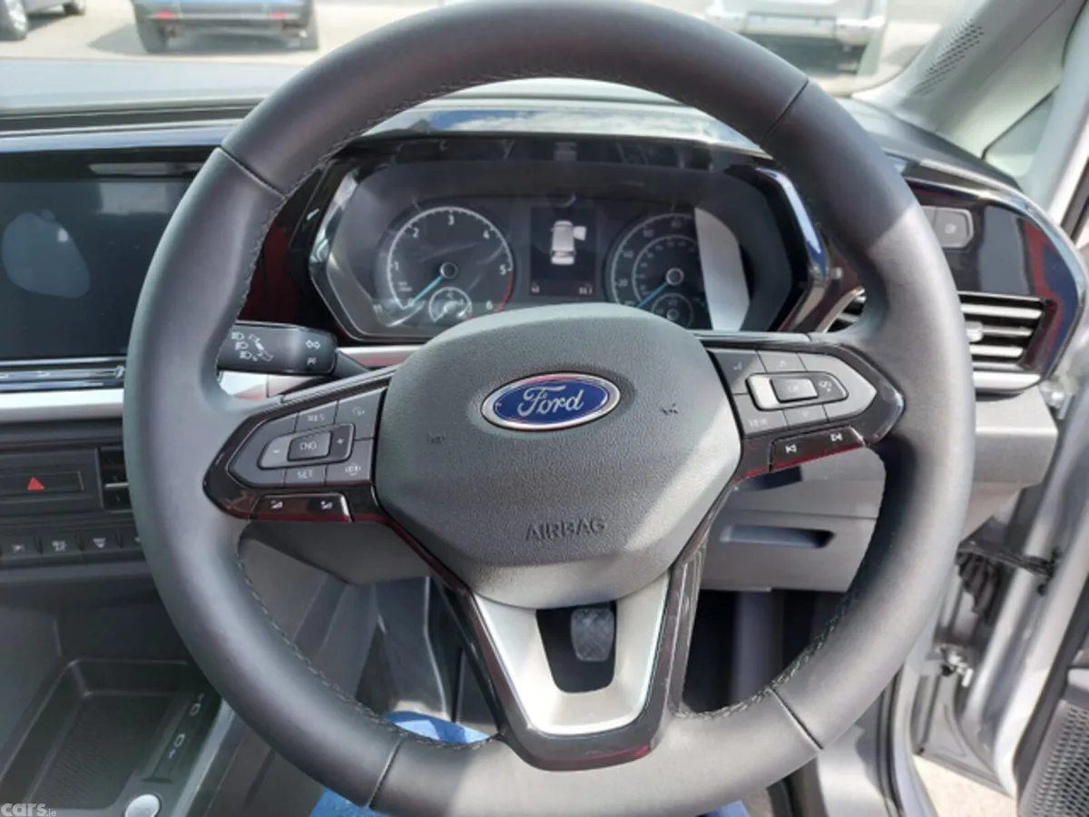Ford Tourneo Connect MPV, Diesel, 2026, Silver
