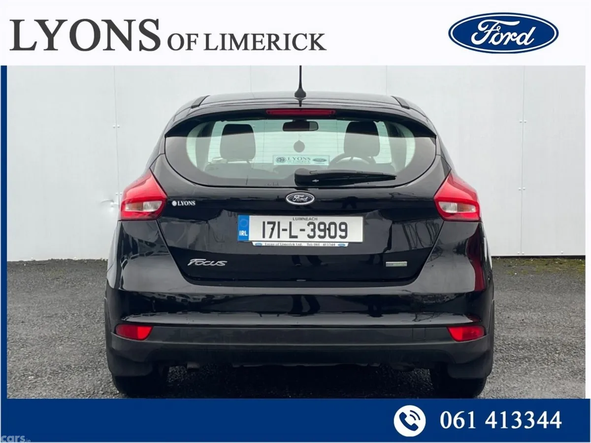 Ford Focus Hatchback, Petrol, 2017, Black