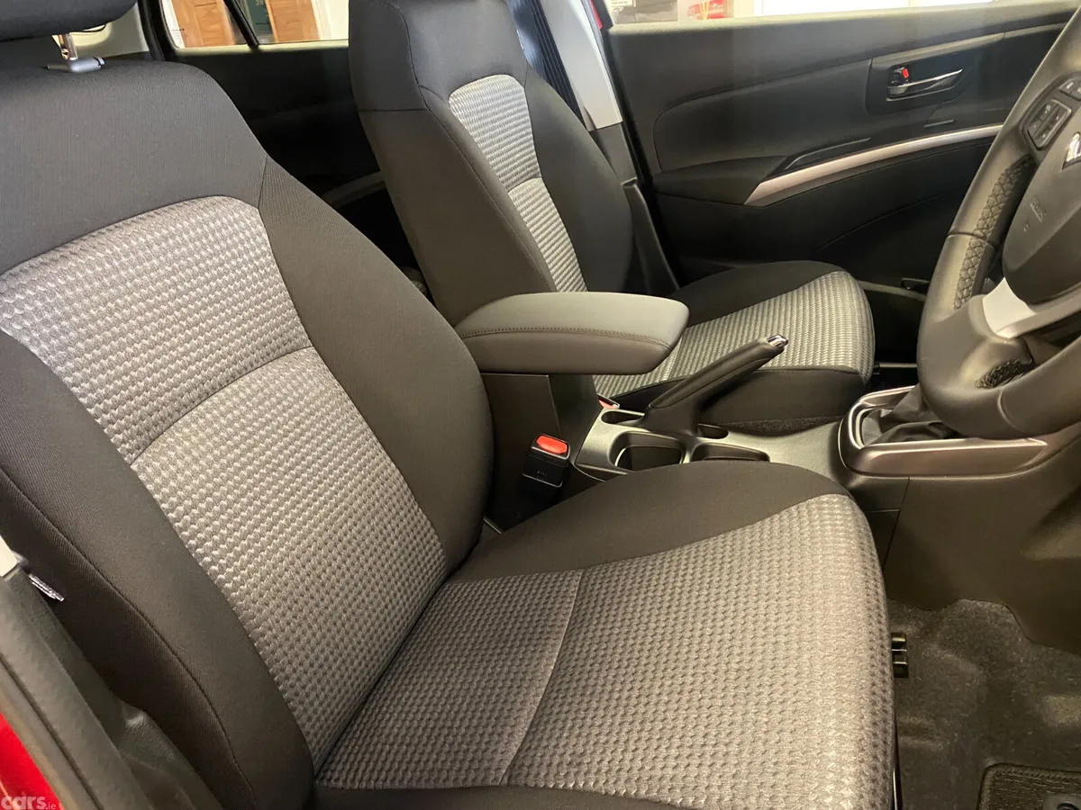 Suzuki SX4 SUV, Petrol Hybrid, 2025, Red