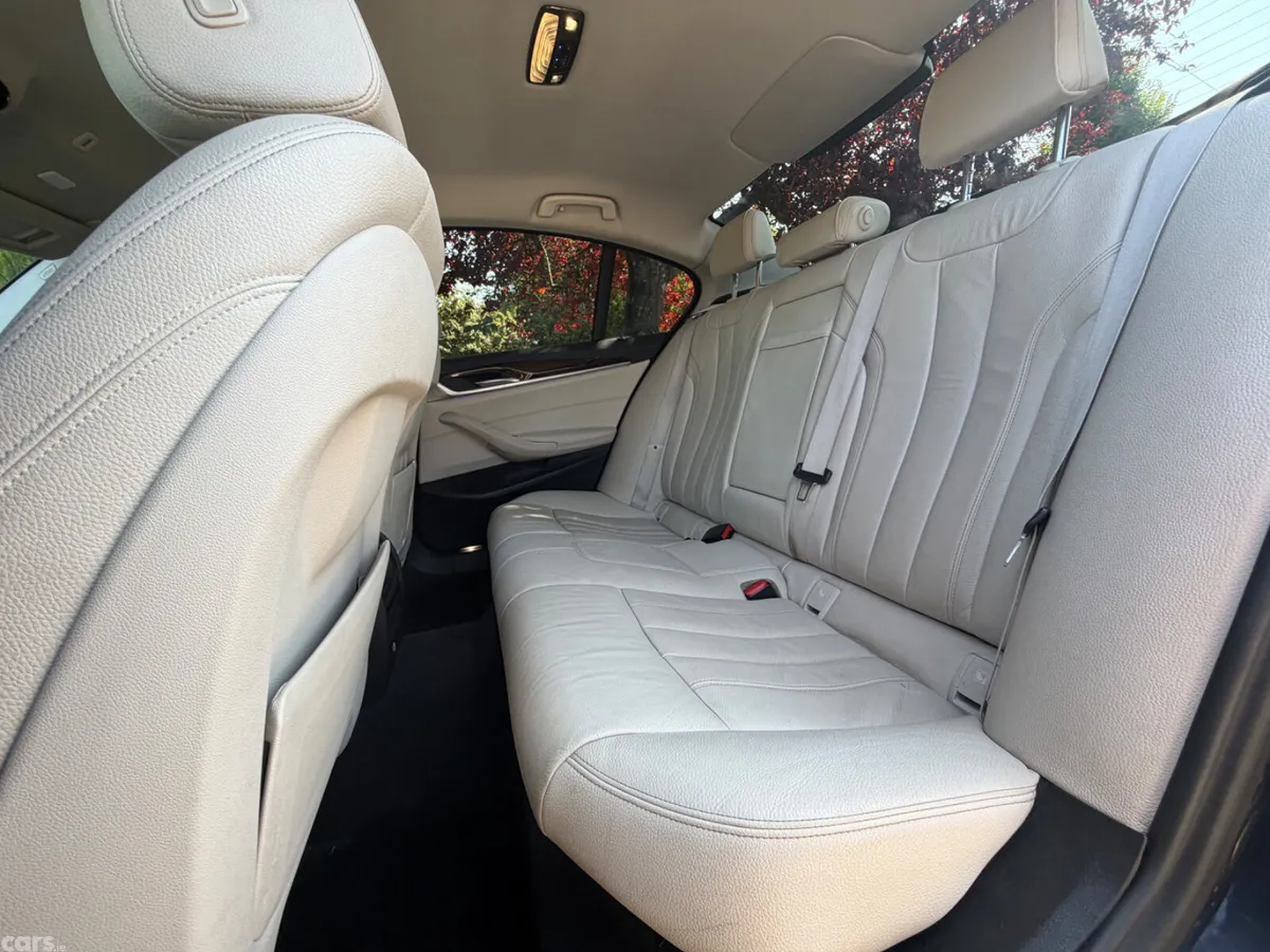 BMW 5-Series Saloon, Diesel, 2017, Blue