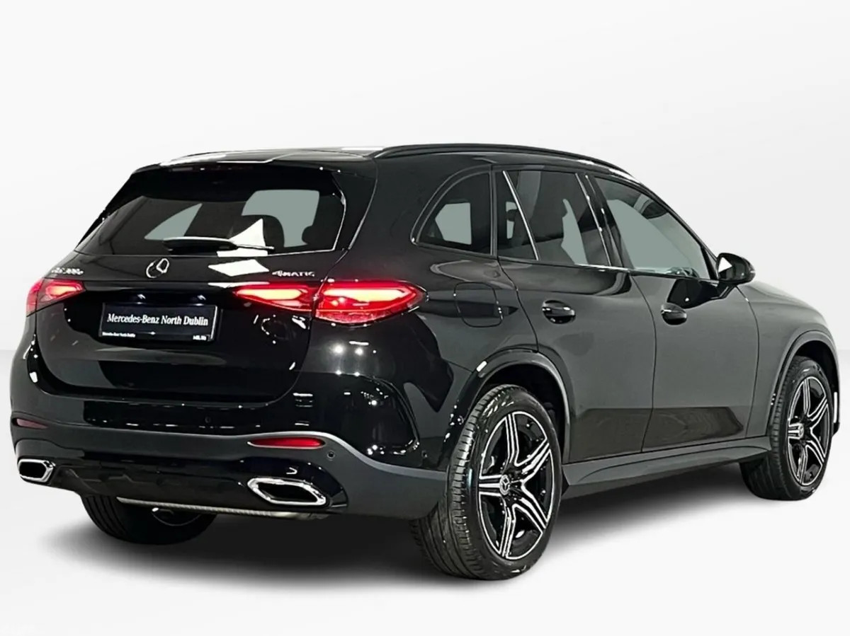 Mercedes-Benz GLC SUV, Petrol Plug-in Hybrid, 2026, Black