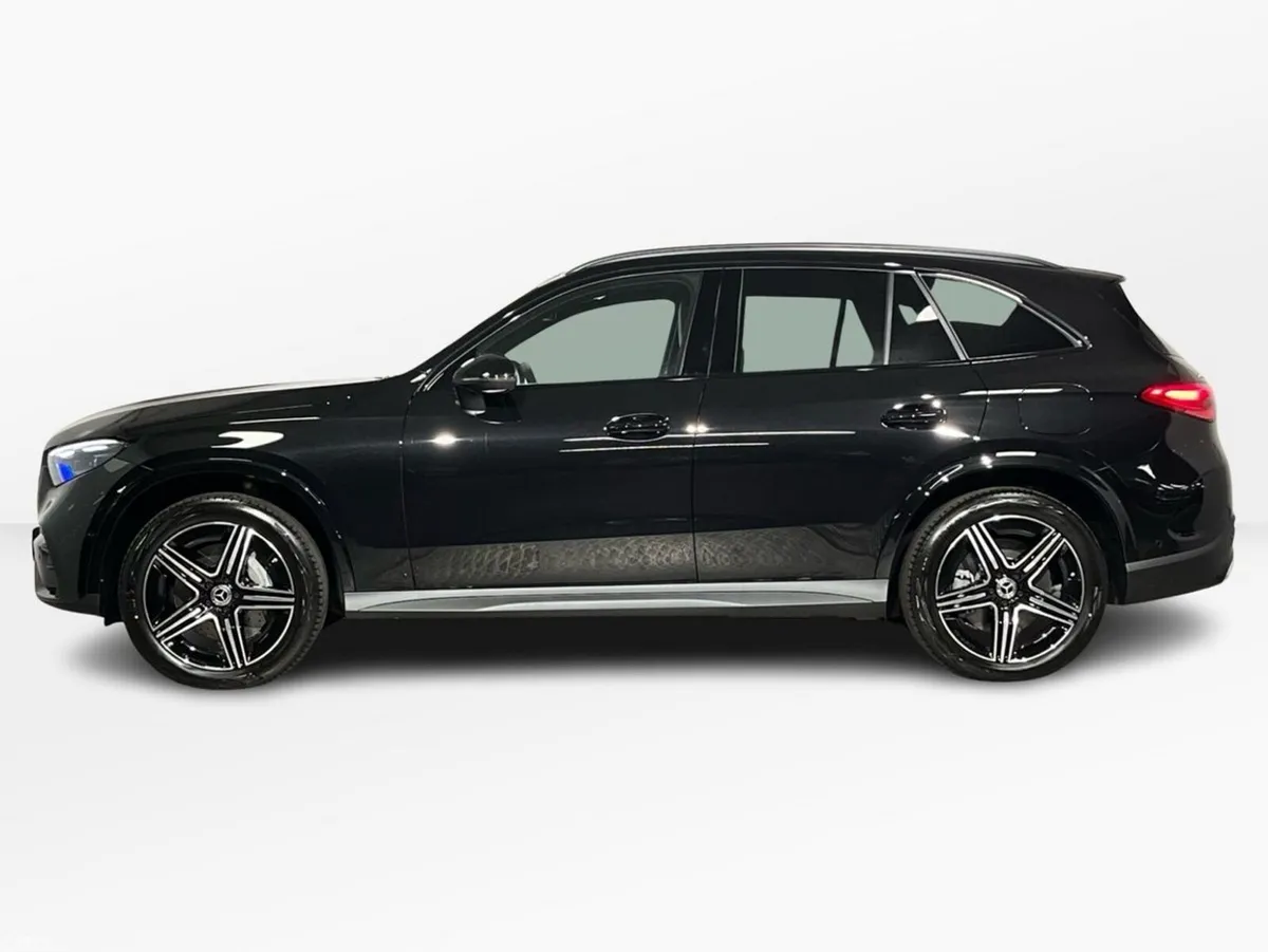 Mercedes-Benz GLC SUV, Petrol Plug-in Hybrid, 2026, Black