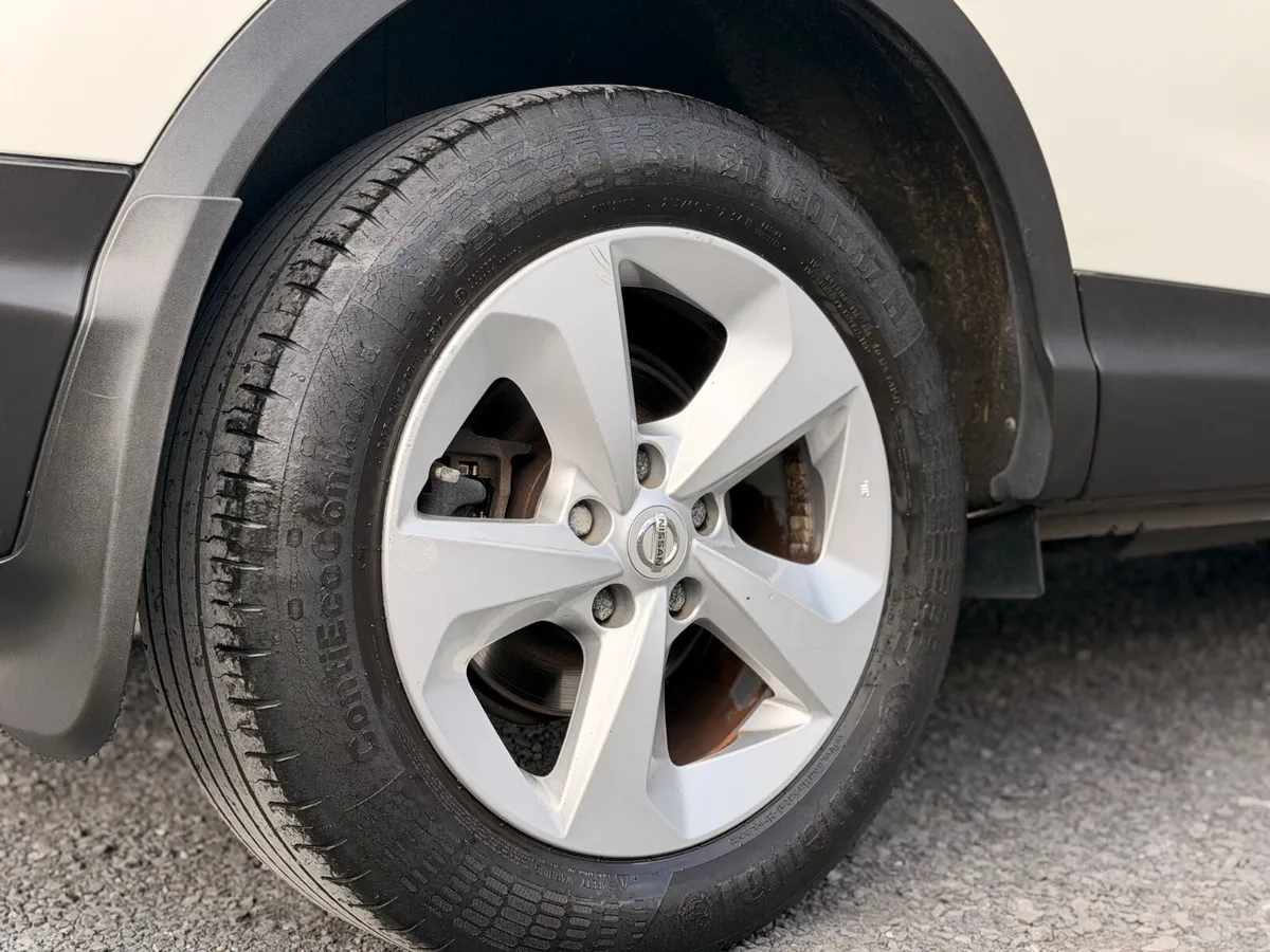 Nissan Qashqai MPV, Diesel, 2018, White
